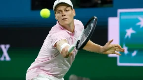 KRALJ MAJAMIJA Haos zbog pljuska, pa dominacija Sinera