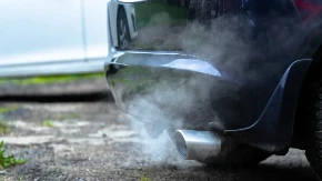 Nema zabrane benzinaca posle 2030. godine - Mercedes i BMW dobili bitku za sve