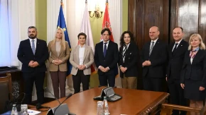 "DIJALOG JE VRAĆEN SA ULICE U INSTITUCIJE" Brnabić sa Juhas: Vreme je da unapredimo saradnju