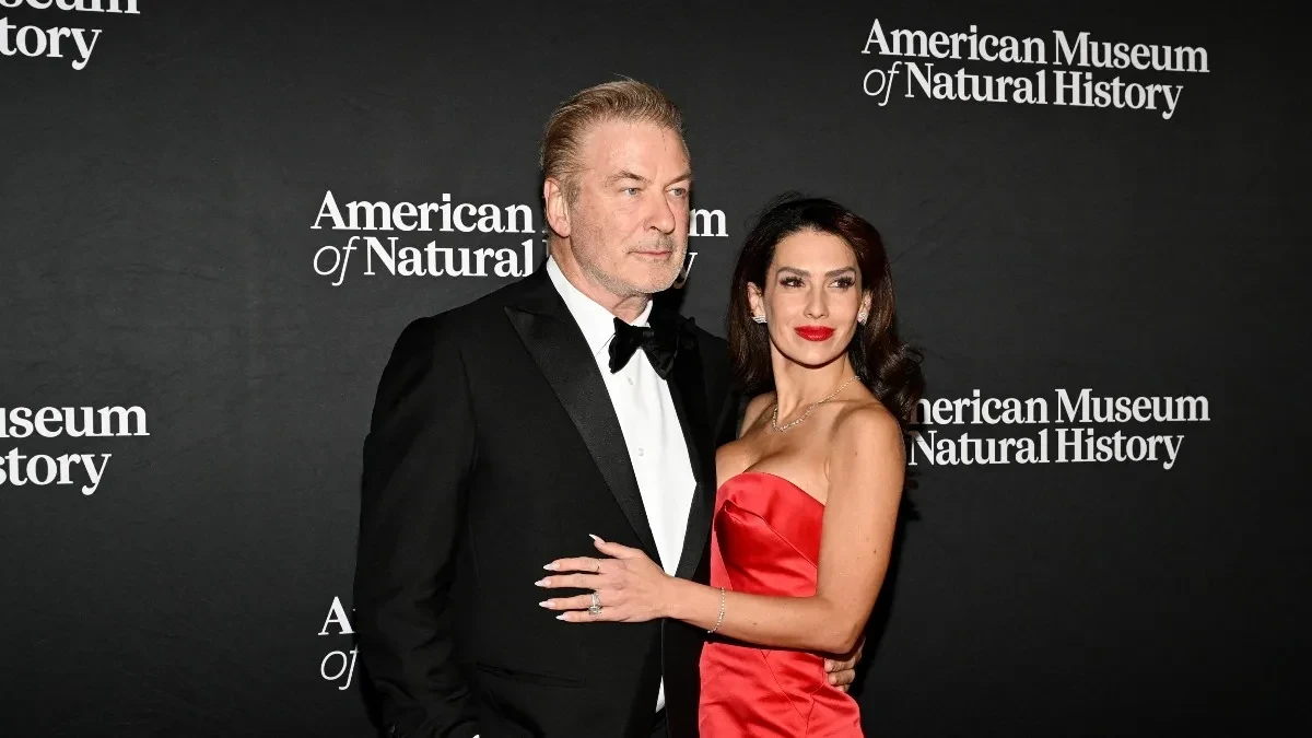 PANIKA U DOMU BOLDVINOVIH Supruga čuvenog glumca slikom izazvala pometnju, pogledajte joj sina!