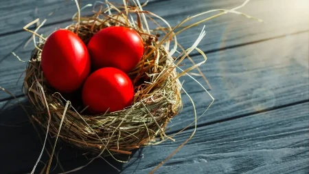 BIĆE SJAJNA KAO RUBIN Dodajte ovu stvar u šerpu i dobićete NAJLEPŠA crvena jaja ikada