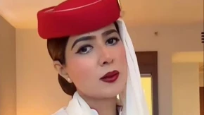 STRAH NA 10.000 METARA! Stjuardesa otkrila šta se dešava tokom rata – „Svi paniče, a mi krijemo istinu!“