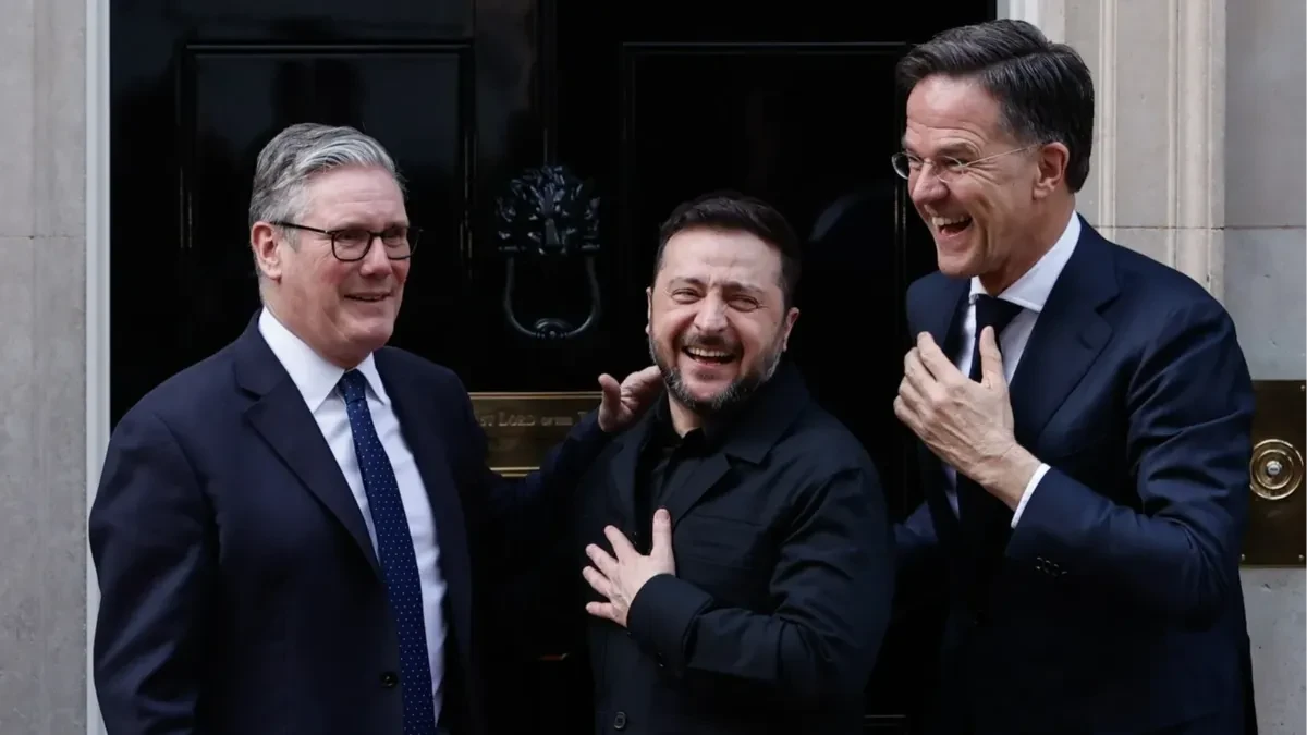 OTKRIVENA PLATA ZELENSKOG Stigao izveštaj, evo koliko mu zarađuje porodica!