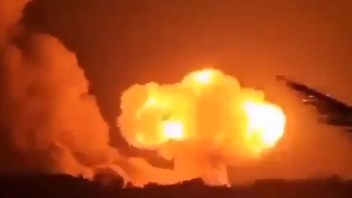 ODJEKUJU EKSPLOZIJE, VATRA KULJA NA SVE STRANE Šire se dramatični snimci nakon američkog napada! (VIDEO)