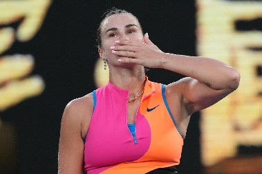 NESTVARNA CIFRA Evo koliko vredi verenički prsten Arine Sabalenke