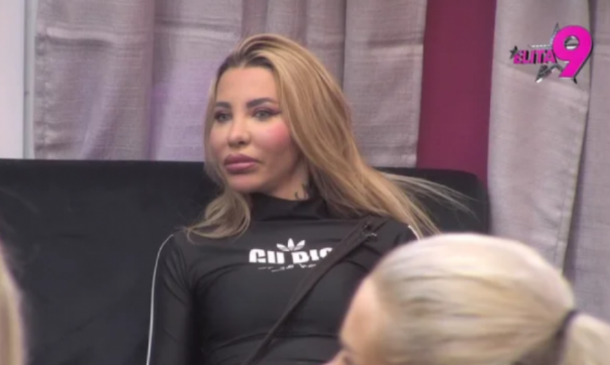 UZNEMIRUJUĆA FOTKA ANELI AHMIĆ Evo šta joj se pojavilo na stomaku, očekuje se hitna reakcija! 