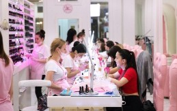 Boja noktiju koja je hit proleća: Srpkinje traže samo nju u salonima! 