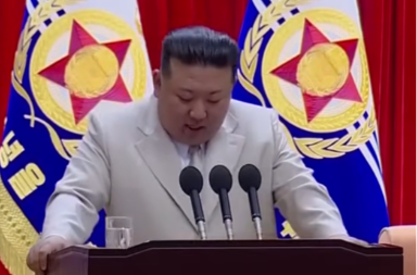 SVET JE PONOVO NA OPREZU Kim podigao vojsku na noge