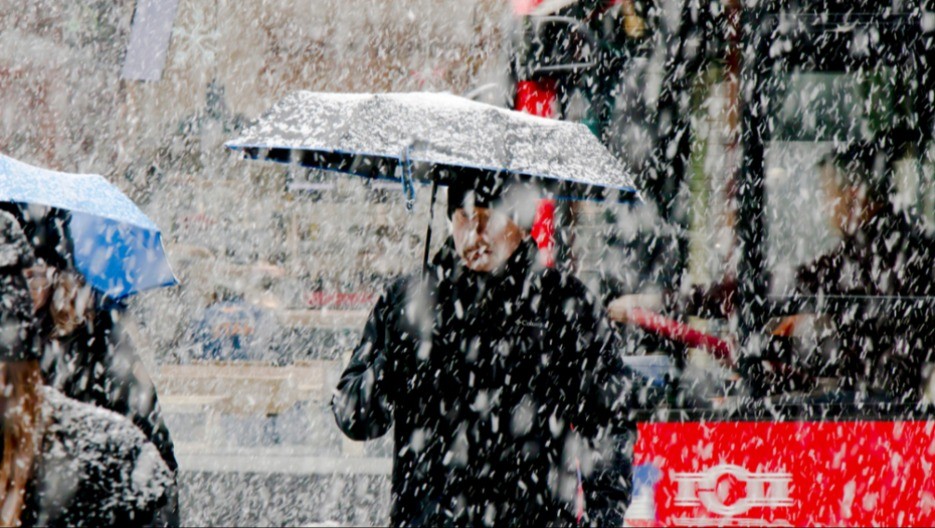 OVDE SADA VEJE SNEG! U Beogradu prolećnih 16 °C, Baba Marta u punom jeku