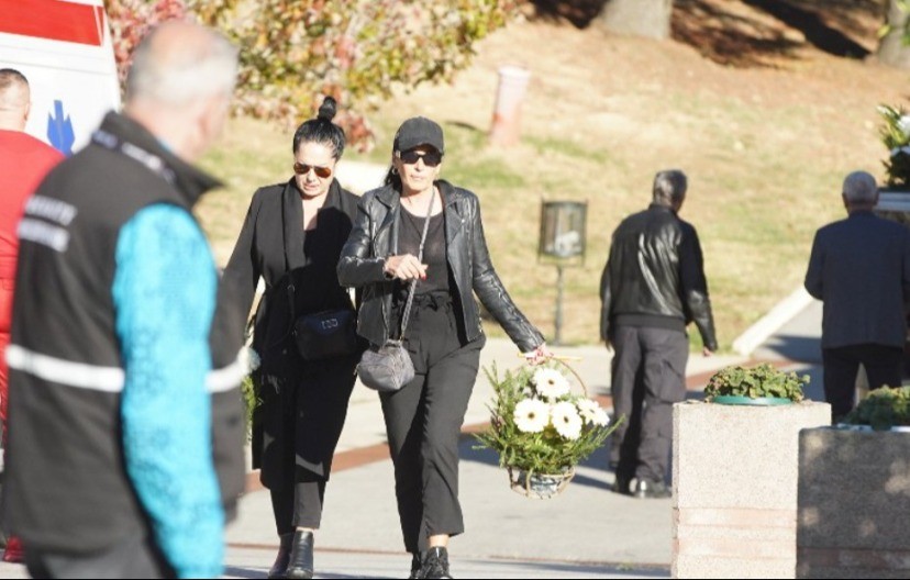 "GAZDA LOKALA PITA KOLIKO KOŠTAŠ, ODEŠ U DVA SA DVA I TO JE TO" Pevačica progovorila o prostituciji