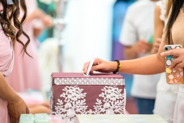 DA LI JE 50 EVRA MALO ZA SVADBU? Balkanci otkrili koliko zapravo stavljaju u kovertu