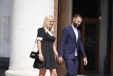 RAZVODI SE, A SAD PRIZNAO DA JE VARAO SUPRUGU: "Ona nije ljubavnica nego moja devojka" 