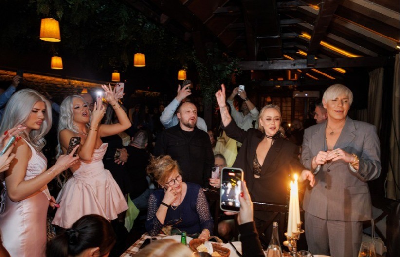 SJAJNA ATMOSFERA U RESTORANU SPORT Na nastupu Slađe Allegro zaplesale i zvezde