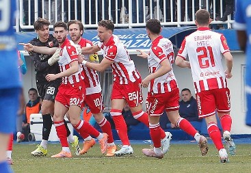 NOVI PAZAR - CRVENA ZVEZDA Crveno-beli udvostručili prednost
