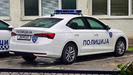 DRAMA U KUĆI U SKOPLJU Otac (79) i ćerka (48) prijavili jedno drugo posle tuče i pretnji nožem