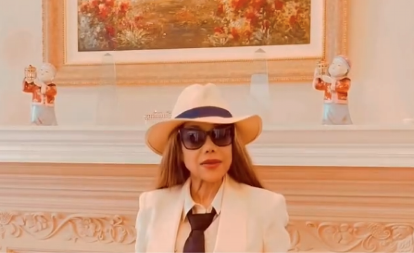 KOST I KOŽA, OVO JE JEZIVO Sestra Majkla Džeksona šokirala svet ovim slikama, svi se pitaju šta se dešava?