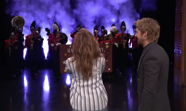 IZNENADILI NAKON VIŠE OD 10 GODINA Niko ovo nije očekivao od slavnih glumaca, ova sitnica je oduševila sve!