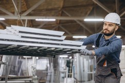 Energetski kolaps, ali to nije sve - rat u Iran donosi opasnost od nestašice i ključnog metala