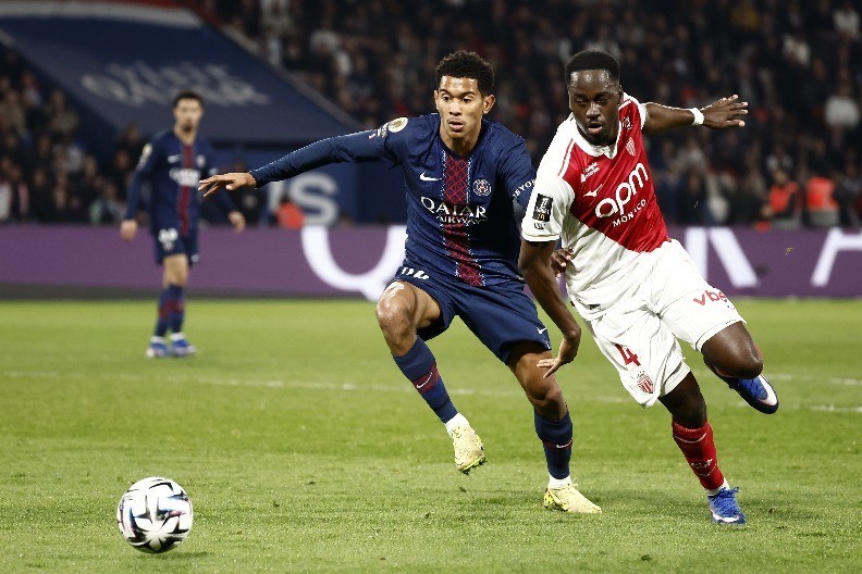 ŠOK NA PARKU PRINČEVA Šamar za PSŽ