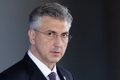 HITNA PORUKA ZA PLENKOVIĆA Prekinite SVE diplomatske odnose s Iranom