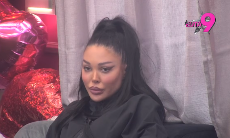 OTKRIVENI DETALJI UGOVORA MAJE MARINKOVIĆ Starleta tražila jedan uslov, produkcija joj je ispunila!