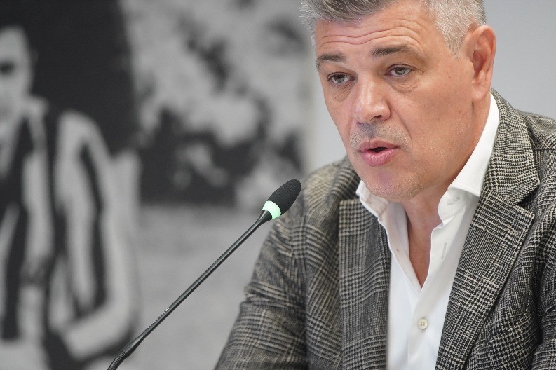 Savo Milošević debitovao pobedom, Željezničar konačno slavio