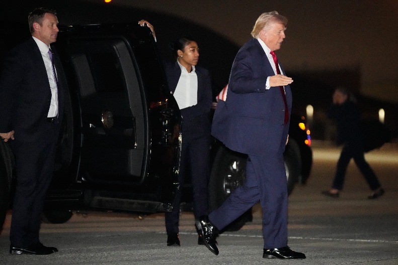 "IRAN VIŠE NIJE ISTA ZEMLJA" Tramp otkrio planove za rat: Briga me!