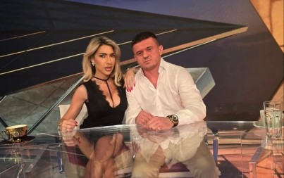 TIGAR NIJE ŠTEDEO NI DINARA! Evo koliko košta verenički prsten na ruci Jovane Jeremić