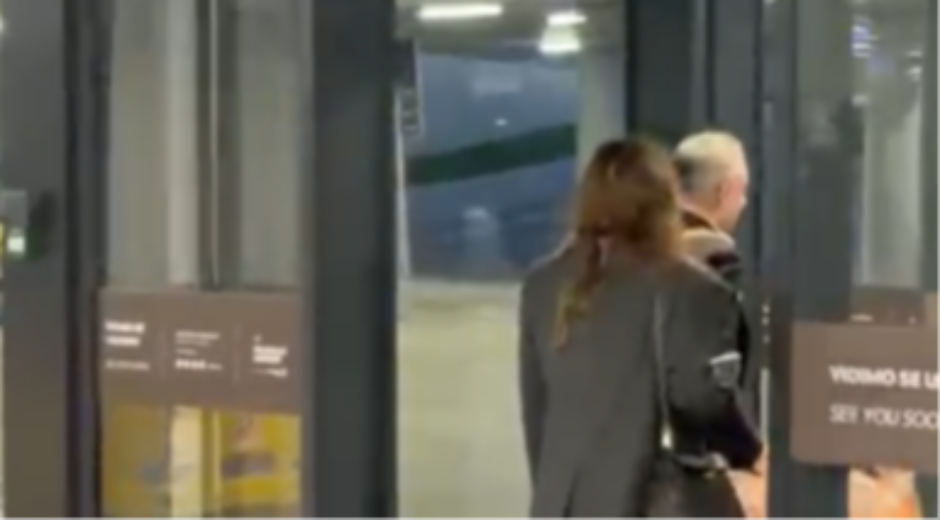 OVO JE ZET ŽELJKA MITROVIĆA Najstarija ćerka sletela u Beograd, evo o kome se radi! 