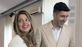 UDALA SE NAŠA POZNATA GLUMICA Na venčanju nije nosila venčanicu, čestitke samo pljušte (FOTO)