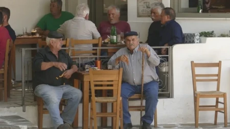 Obišao 150 mesta sa stogodišnjacima: Svi jedu ovu namirnicu svaki dan