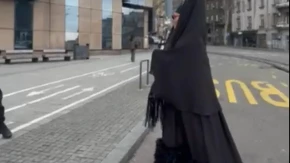 VODITELJ NAPRAVIO OPŠTI HAOS NA SLAVIJI Vozači trube, prolaznici gledaju u neverici (FOTO)