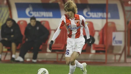 SA 17 GODINA DOLAZIO NA TRENING U BMW-u, OSVOJIO SVETSKO PRVENSTVO Gde je nestao Zvezdin "novi Piksi"? Bio je veliki talenat, završio karijeru sa 29 godina i postao trener