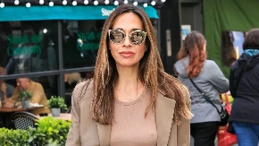 O ovim pantalonama svi pričaju! Kriju stomak, sužavaju struk, a možete da ih nađete i za 2.000 dinara