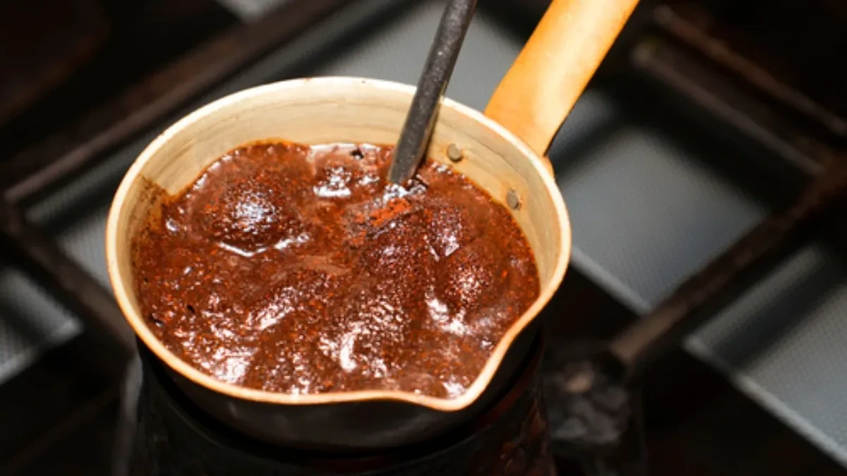 Svi greše kad kuvaju kafu! Evo zašto je kipuća voda najveća greška