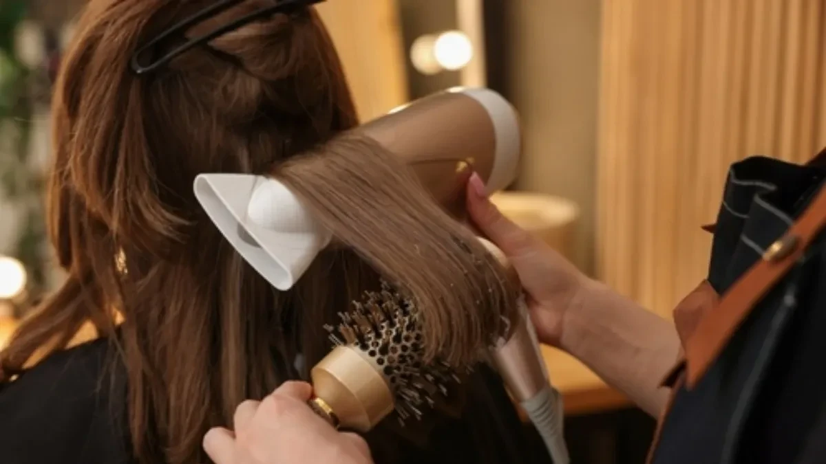 Naše mame su 90-ih obožavale ovu frizuru! Vraća se kao najveći trend 2026