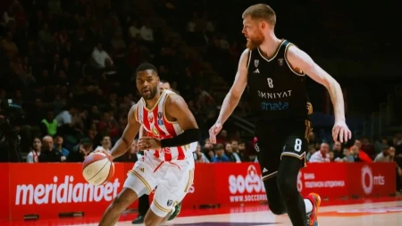 OSTAJE LI I ON? Jedan komentar košarkaša Zvezde razgalio "delije" (FOTO)