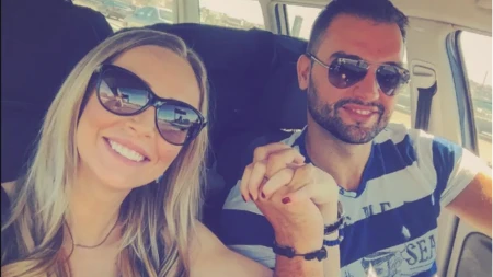 "PUKLA SAM SA ŽIVCIMA, NISAM MOGLA DA IZDRŽIM" Pevačica se drugi put razvela od istog čoveka: "Spavali smo u odvojenim sobama"