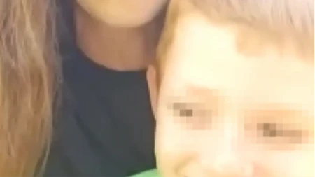 MAJČIN PONOS Dečak (7) nije oklevao kada video prijatelja u nevolji, očas posla mu je spasio život