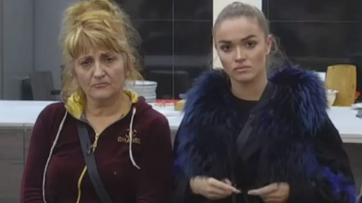 JAVNOST U ŠOKU! Isplivale privatne fotke majke Teodore Džehverović sa gomilom muškaraca!