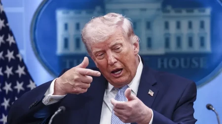 "SVE SMO IH UNIŠTILI!" Tramp nije mogao da izdrži, ponovo se oglasio tokom pregovora!