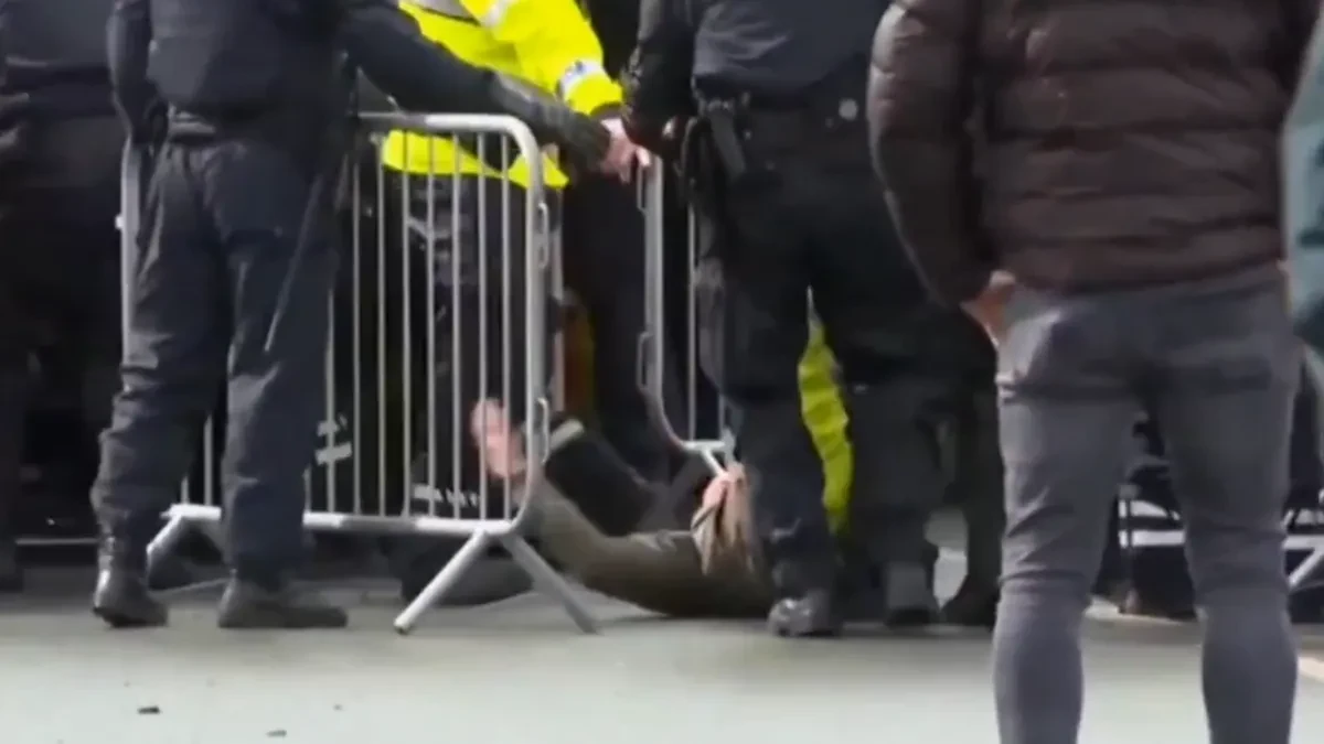 OVAKO IZGLEDAJU NESTAŠICE! Britanija tone u totalni haos! Tuče na pumpama, policija čuva svaku cisternu! 