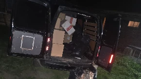 VELIKA AKCIJA POLICIJE U OBRENOVCU Pretresani objekti i vozila, evo šta je nađeno u ogromnoj količini (FOTO)