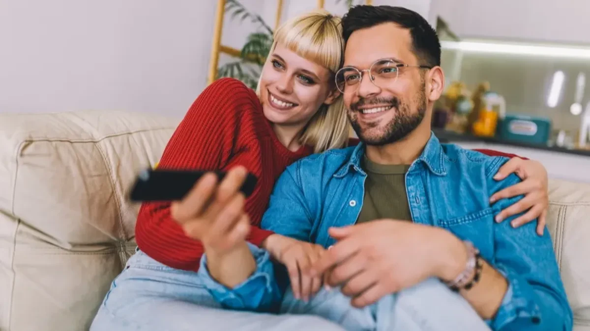 IZABRAN NAJSMEŠNIJI FILM SVIH VREMENA Ovu komediju obožavaju generacije gledalaca - plakanje od smeha je zagarantovano