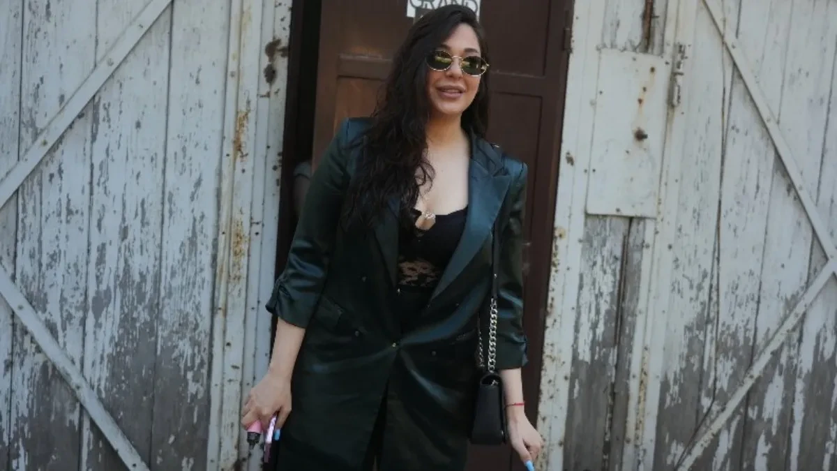 BOLUJE OD NEIZLEČIVE BOLESTI Naša pevačica (31) otkrila kroz šta prolazi: "Moram da uzimam terapiju dok sam živa"