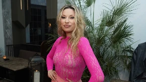 "TADA SAM IZGUBILA VERU U BOGA" Rada Manojlović u suzama trčala ka Hramu Svetog Save, ono što je tamo doživela promenilo je sve!