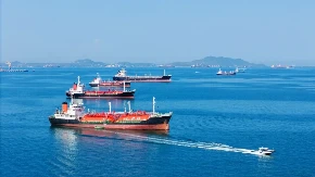 UZ NAPLATU PUTARINE Iran uspostavio novi režim prolaska brodova kroz Ormuski moreuz