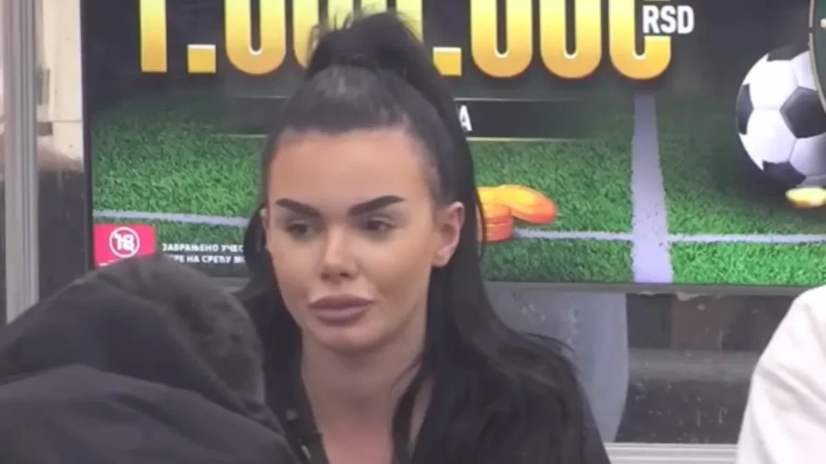 TRUDNA ANITA IDE POD NOŽ Nije znala da je kamere snimaju, Luka pokušava na sve načine da je spreči! 