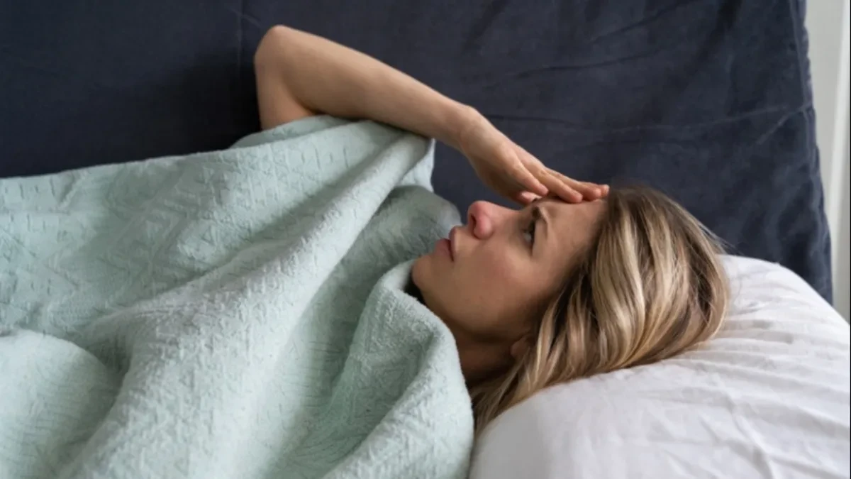 NAJGORA NAVIKA PRED SPAVANJE Ljudi ovo masovno rade, nisu ni svesni koliko je ŠTETNO