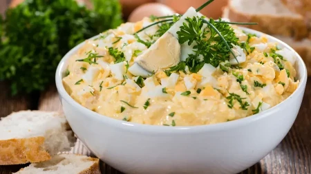 Ostalo vam je puno jaja posle Uskrs - napravite ovo savršeno jelo za 20 minuta